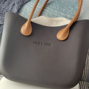 Lime and soda zipper tote